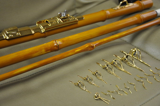 製作途中の竹竿